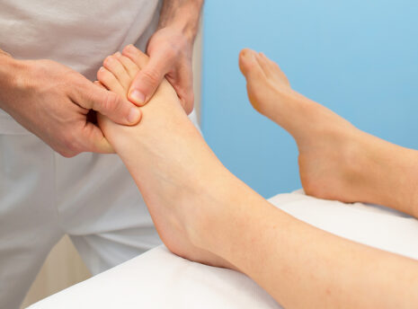 Terapeuttinen jalkahoito